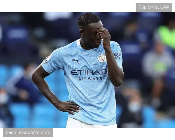 曼城后卫本杰明·门迪身价更新引发关注，市场排名变动受热议