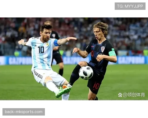 恰尔汗奥卢化身中场节拍器，精准调度助球队掌控全局