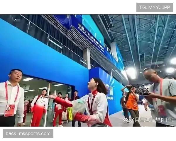 全红婵喝杯奶茶都要被算卡路里，这日子谁顶得住啊