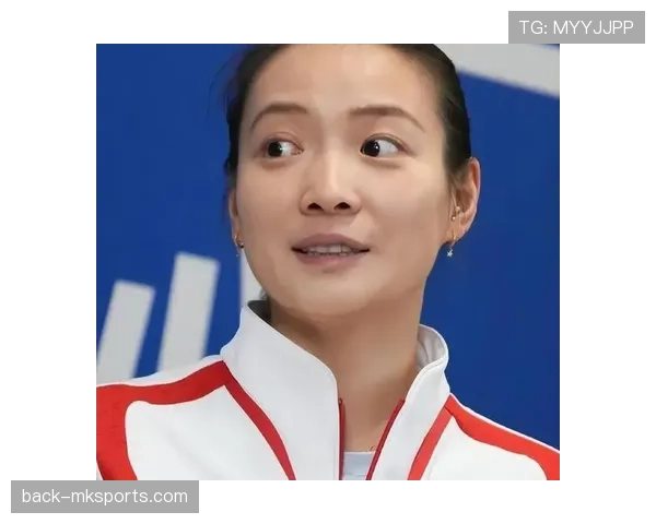 黄雅琼家里那个茶叶罐，比我工资还值钱？这日子能这么过？